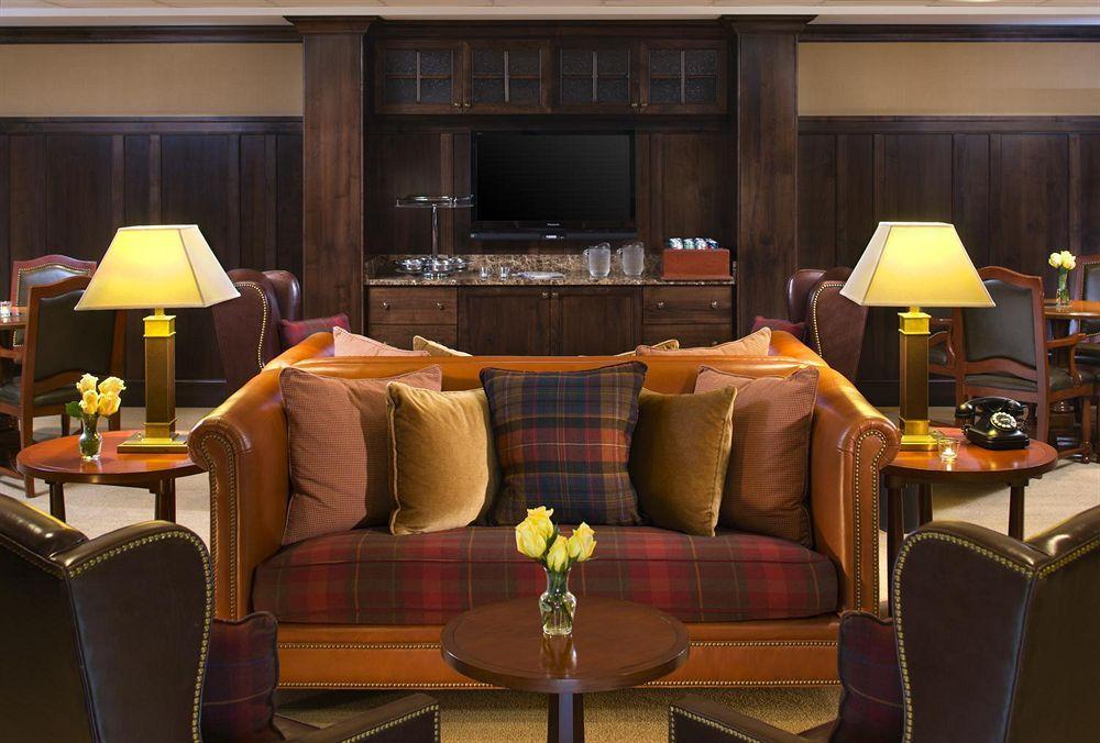 Sheraton Hotel Minneapolis Midtown Exterior foto